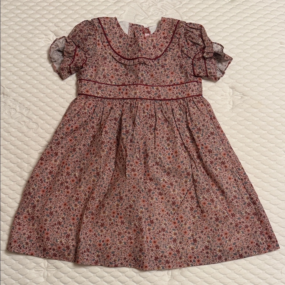 La Coqueta Floral Puff-Sleeve Dress in Dusty Pink